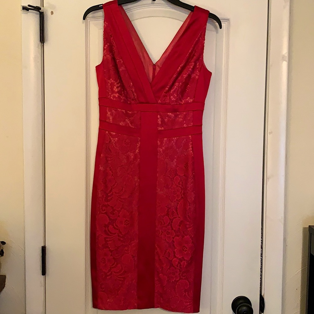 JAX, size 4, red